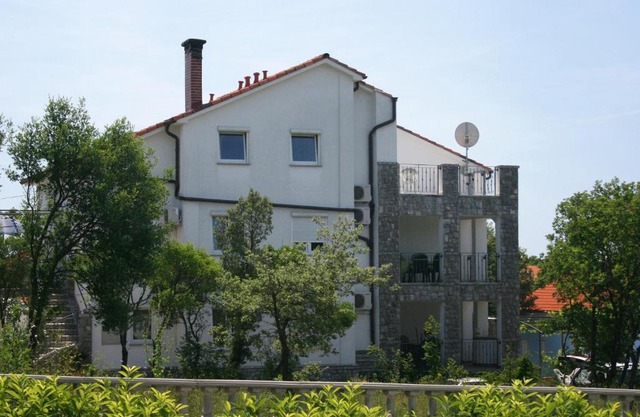 Apartment Pinezici 5464b