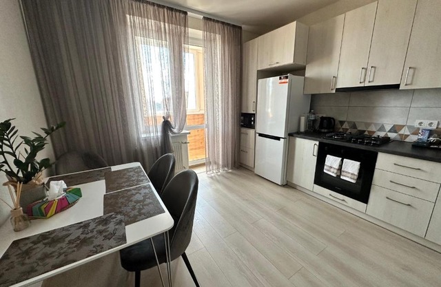Apartment, Podillya