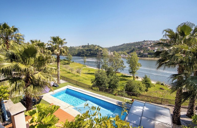 Apartment 'Porto Douro - 2' with Shared Pool, Shared Terrace and Wi-Fi