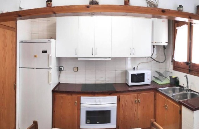 Apartment Prades, 2 bedrooms, 4 persons
