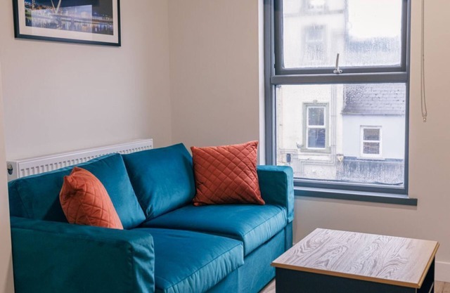 -Apartment-Private Bathroom-1 Bedroom
