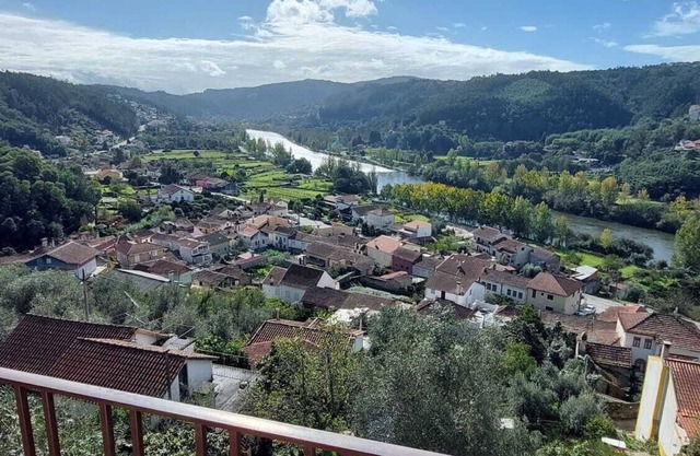 Apartment 'Retiro Do Viajante' with Mountain View, Wi-Fi and Air Conditioning