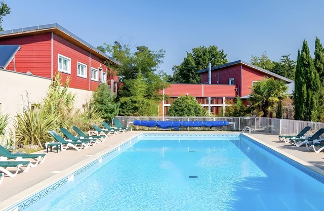 Apartment 'Richelieu' with Balcony
