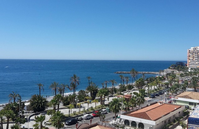 Apartment - right on the sea - large balcony - wonderful sea view
