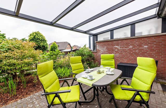 Apartment 'Rose' with Private Terrace, Private Garden and Wi-Fi