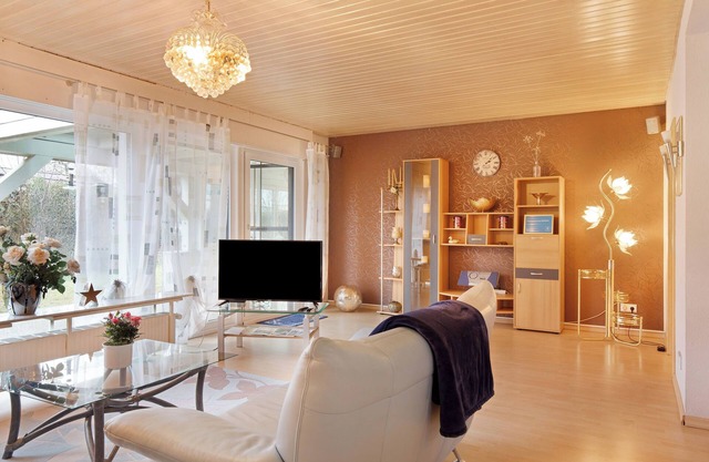 Apartment 'Sandra' with Private Terrace and Wi-Fi