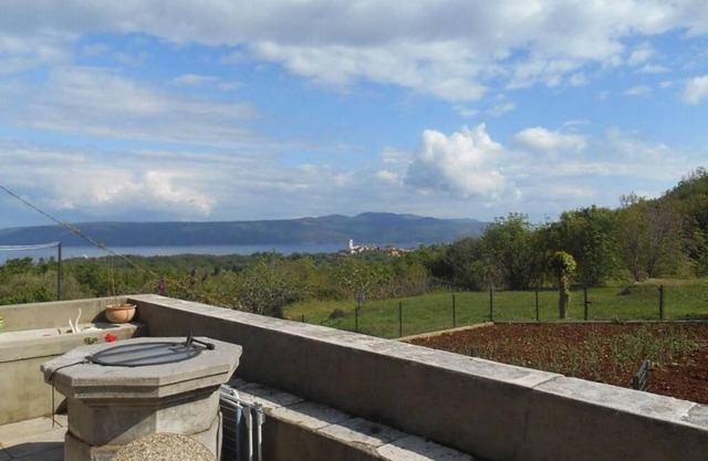 Apartment Sanja (85721-A1) - Brseč