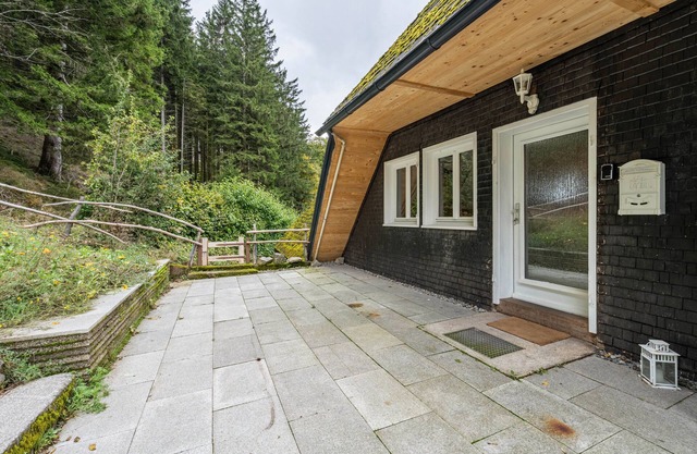 Apartment 'Schwarzwald Chalet - Karlshütte' with Mountain View, Private Terrace and Wi-Fi