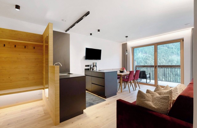 Apartment 'Similde' with Mountain View, Shared Terrace and Wi-Fi