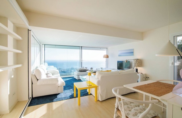 Apartment 'Sitges Suites B' with Sea View, Wi-Fi and Air Conditioning