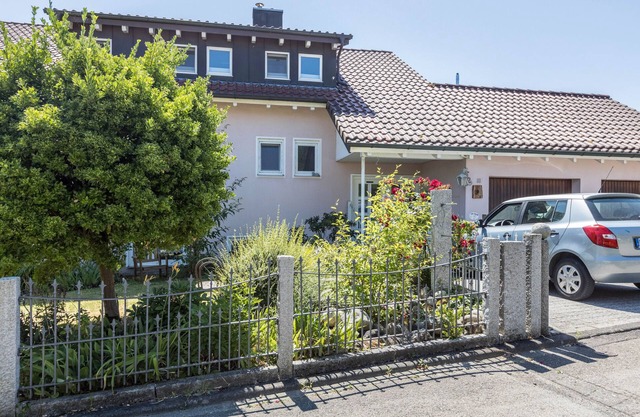 Apartment “Sonnenaufgang” close to Lake Constance with Lake View & Balcony
