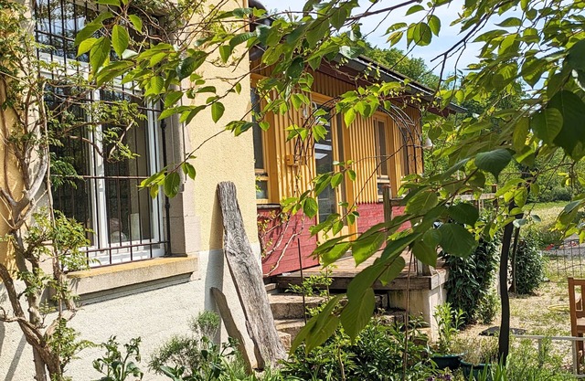 Apartment 'Sonnenzimmer' with Private Terrace and Shared Garden