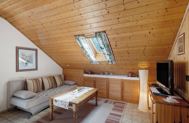 Apartment 'Stoffel' with Private Terrace, Private Garden and Wi-Fi