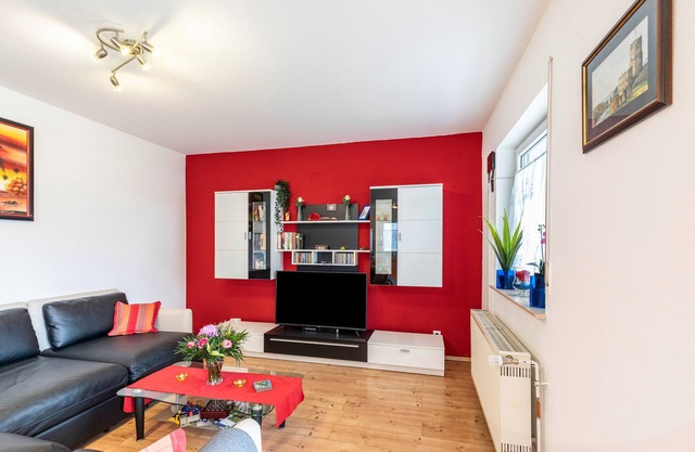 Apartment 'Storchennest Bad Vilbel' with Private Terrace, Shared Garden and Wi-Fi