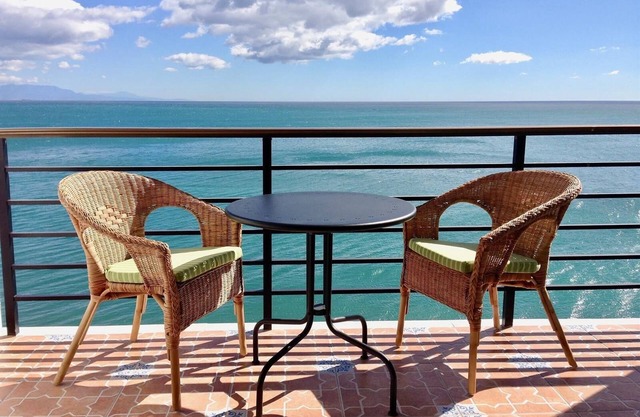 Apartment Sunny View Castillo Santa Clara with Sea View, Pool, Wi-Fi, A/C, Terrace & Garden
