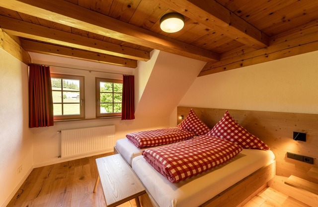 Apartment 'Tannenstube' with Mountain View, Balcony and Wi-Fi