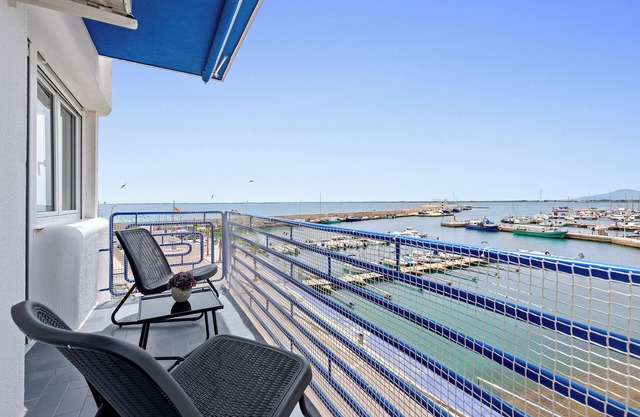 Apartment 'Vora Port' with Sea View, Wi-Fi and Air Conditioning