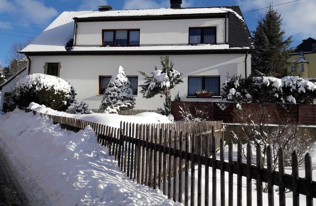 Apartment with 2 bedrooms in Zschorlau/Erzgebirge