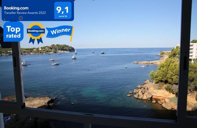 Apartment with a great sea view in the best location of Santa Ponsa