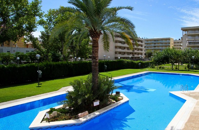 Apartment with beautiful pool 100 meters from the beach - Turismar