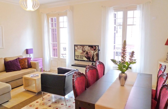 Apartment with character in the great neighborhood of Poble Sec