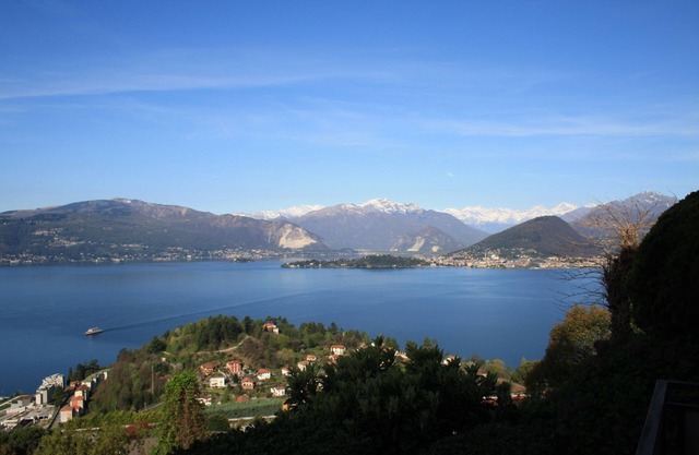 Apartment with stunning views over Lake Maggiore and the Borromean Islands