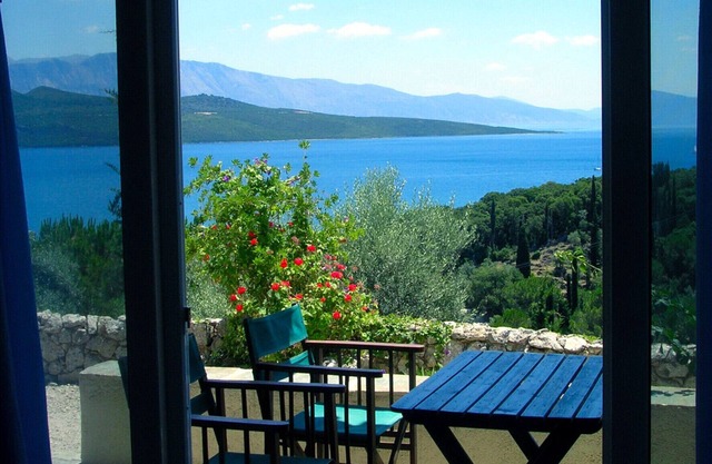 Apartment with stunning sea views in Villa del Arte, Lefkas, up to 4 people