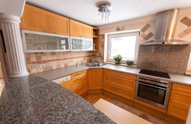Apartment 'Wohnung Am Stadtrand' with Private Terrace, Balcony and Wi-Fi