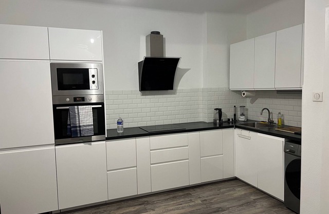 Apartment, Yutz