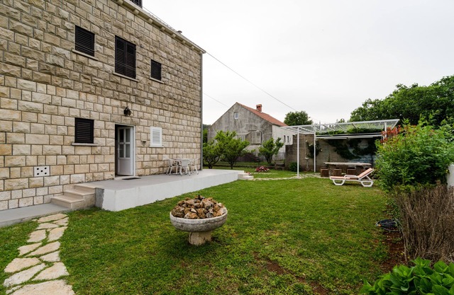 Apartments Dubrovnik Banac - Three Bedroom Apartment