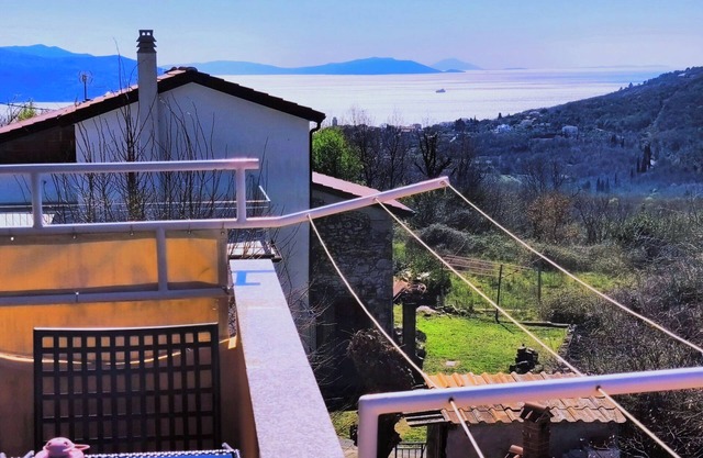 Apartments Golovik II (117081-A1) - Brseč