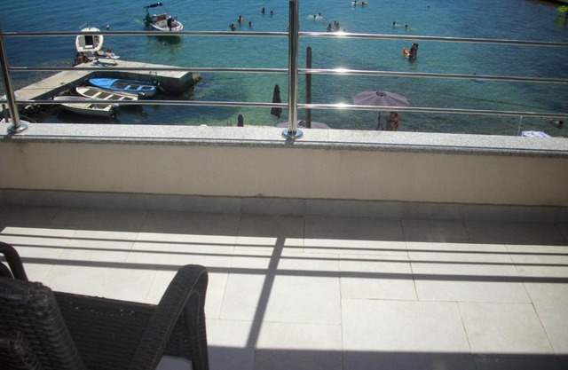 Apartments Kala
