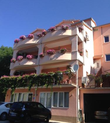 Apartments Ledic