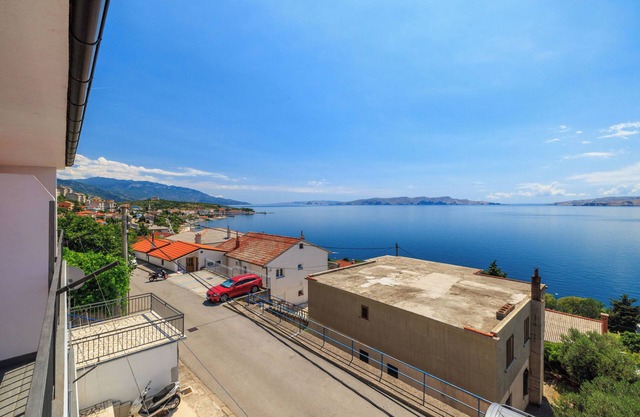 Apartments Marica (85631-A1) - Senj