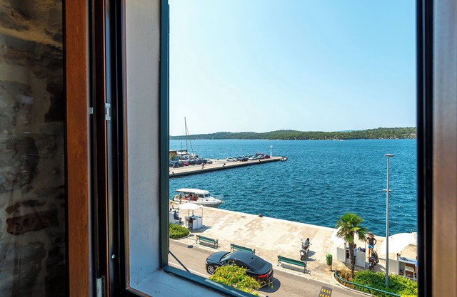 Apartments Sun (114471-A2) - Sibenik