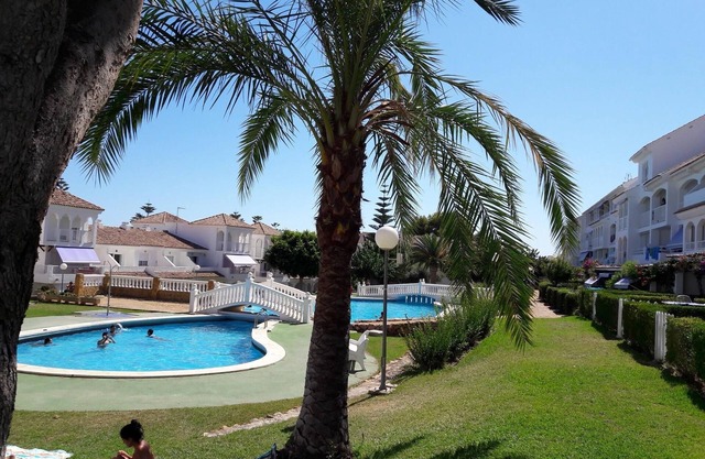 APCOSTAS - Complejo Al Andalus /One Bedroom - only room