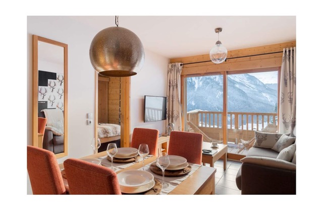 Appart* Champagny La Plagne-Skis at your feet