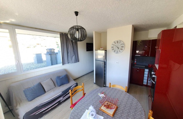 APPARTEMENT AVEC TERRASSE ET VUE SUR LE SANCY 301 GH
