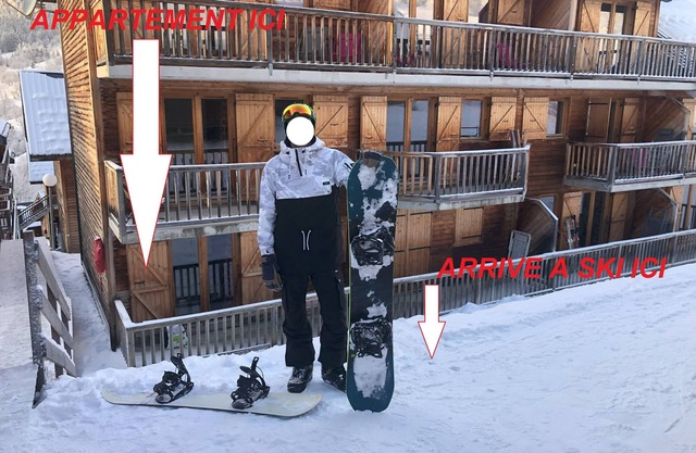 Appartement au Pied des Pistes Dans Résidence Avec Piscine