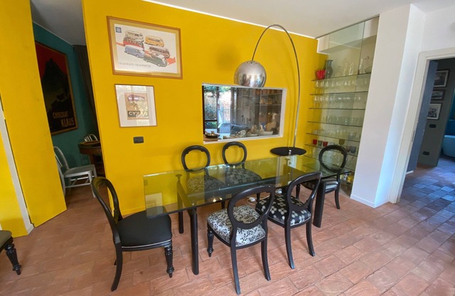 Appartamento con Giardino Privato sul Naviglio Grande a due Passi Dalla Movida