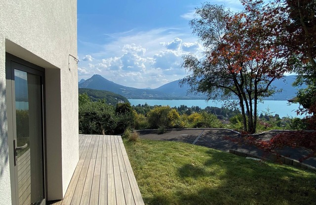 Appartement Neuf Avec Superbe vue sur le lac Dannecy