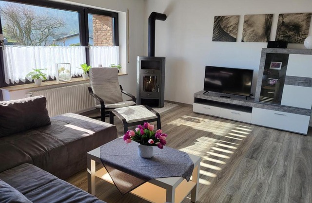 Appartement 2 Schlafzimmer, Terrasse, Hund, Kamin