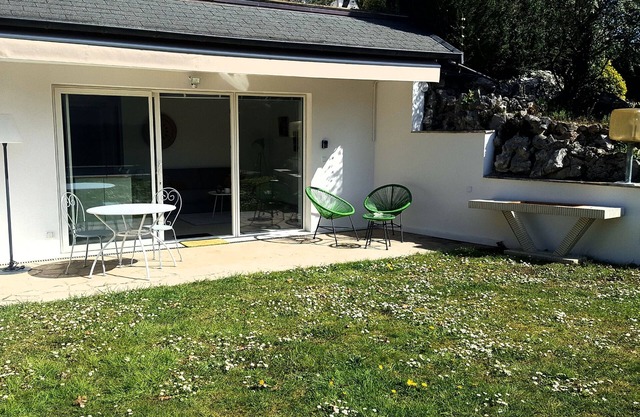 Appartement Avec Jardin et Piscine, Proximité Lyon et Techlid