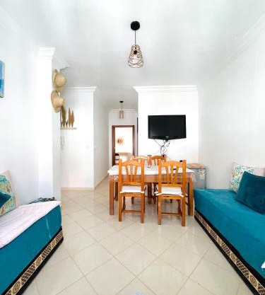 Appartement centre oued laou avec piscine été