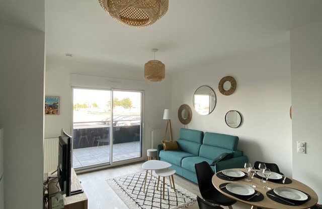 Appartement Cosy, Bord des Quais, Proche Centre Ville et Plage