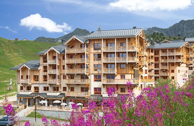Appartement de Montagne | Accès Piscine couverte!