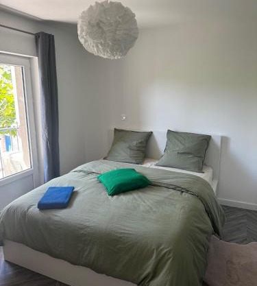 Appartement en cœur de village au pied du château avec 2 balcons