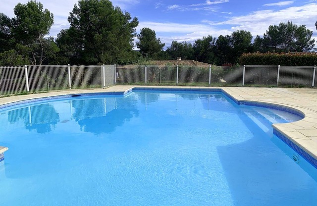 Appartement T3 Climatisé Avec Piscine Proche de Montpellier