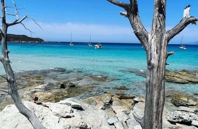 Appartement Costa Verde, vue mer Avec Piscine et Plage à 400 m