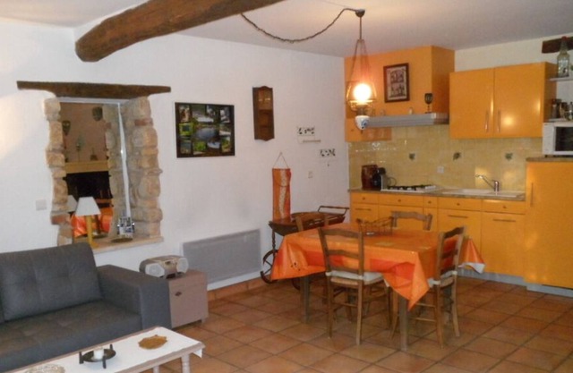 Appartement La Perche 4 Personnes au Calme en Bord de Rivière